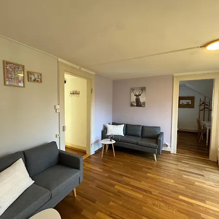 Uptown Free Parking *