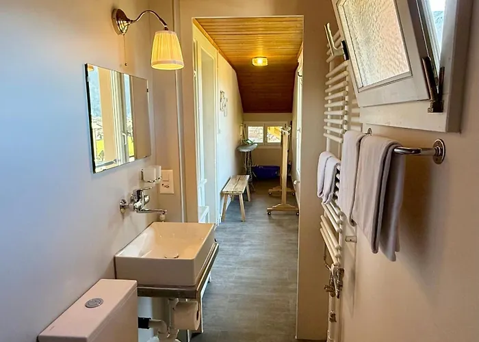 Uptown Free Parking Lägenhet