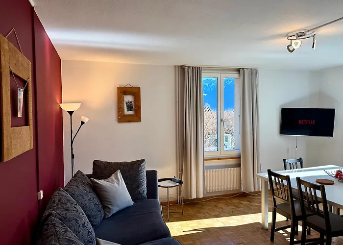 Uptown Free Parking Lägenhet